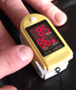 demonstrational image of how to use your pulse oximeter to check oxygen levels